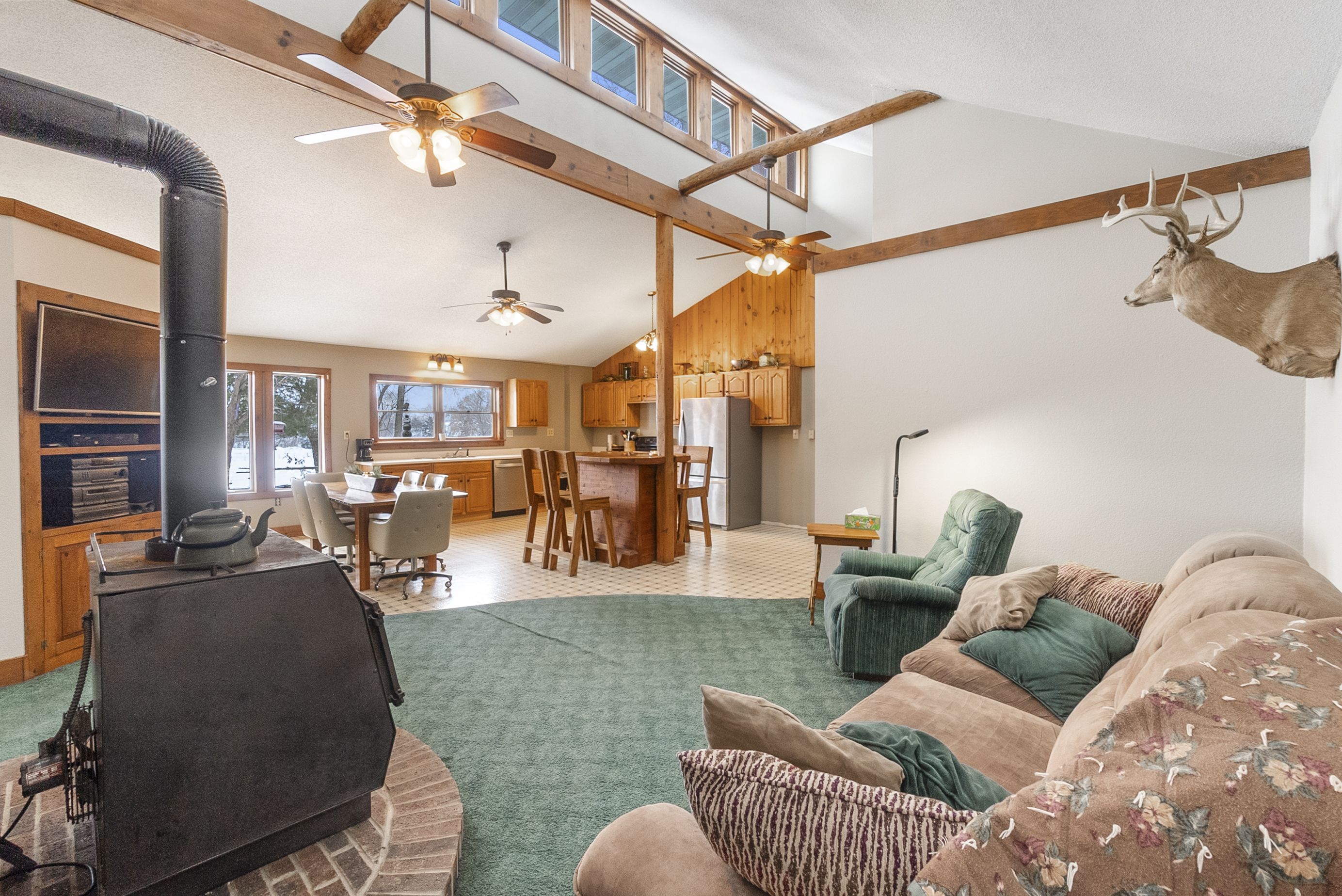 Listing Photo: 9-print-3251 Brandon Diagonal Blvd_Edits (9 of 52)